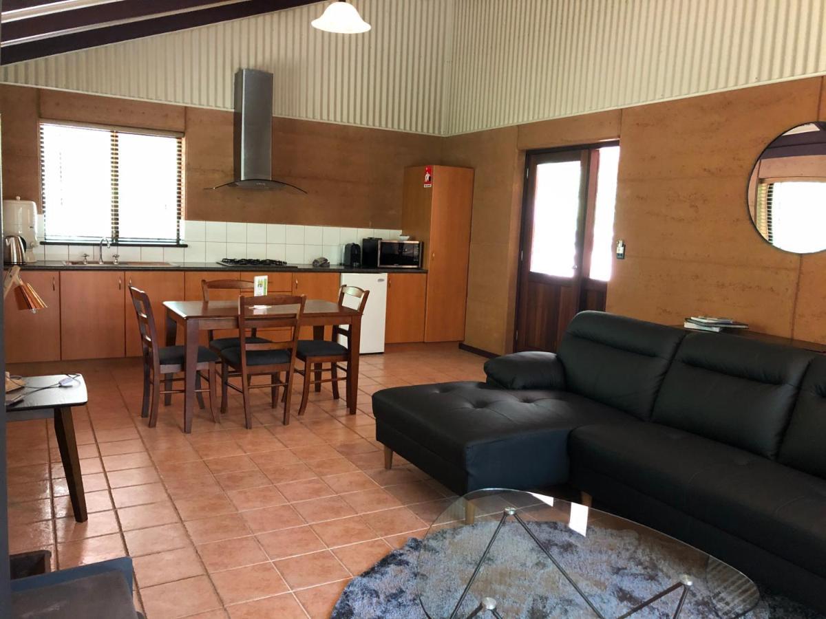 Marima Cottages Пембертън Екстериор снимка